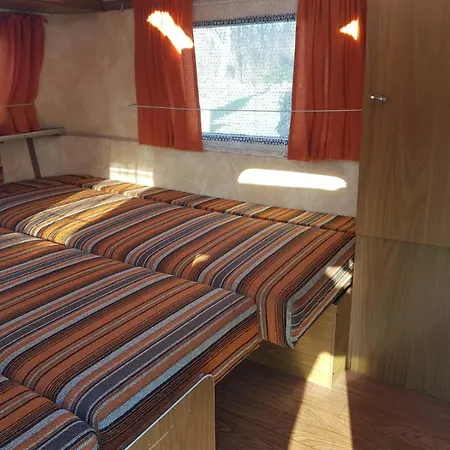 Hotel La Chalan D'Hier Nort-sur-Erdre  Zimmer foto